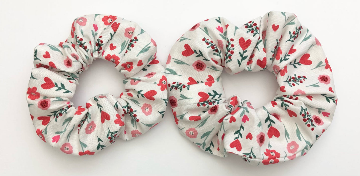 Pink Heart Flowers Scrunchies